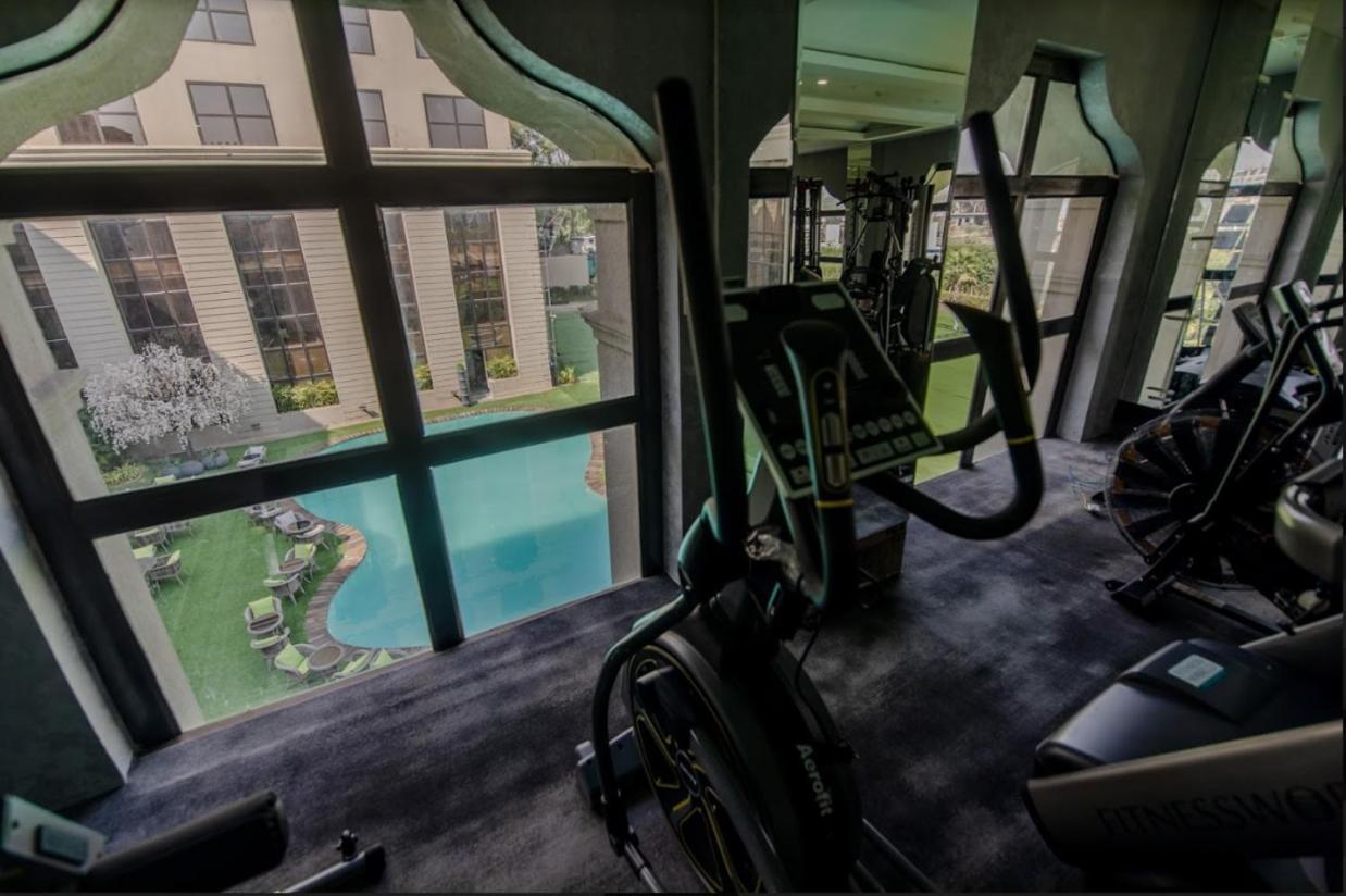 Shawn Elizey Hotell Jabalpur Exteriör bild
